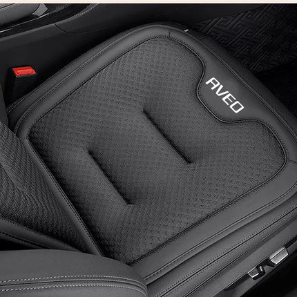 Coussin de Siège de Voiture pour Chevrolet Aveo T250 T300 (2011-2024) – Housse de Protection Dossier et Siège Arrière – Matériau Soie Glacée – Toutes Saisons – Rembourrage en Duvet – Épaisseur Standard